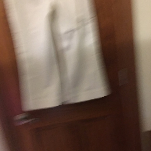 Capris Pants - Picture 2 of 3